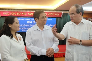 Kiểm soát quyền lực, chấm dứt chạy chức, chạy quyền