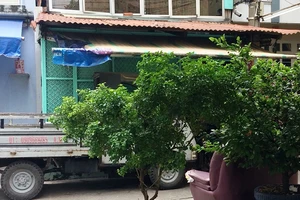 Hơn 8 năm chưa đòi được 30 lượng vàng