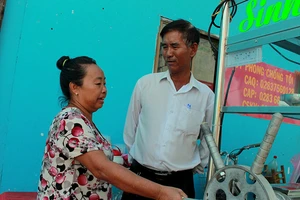 Ông bí thư khu phố hết lòng vì dân