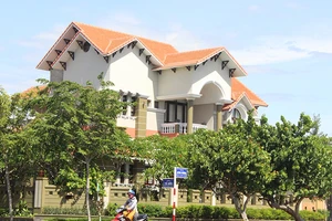 Cử tri bức xúc vụ đất vàng Phú Yên