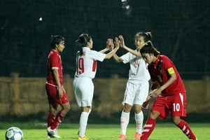 Tuyển Thái Lan và Việt Nam tranh 1 vé