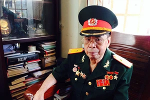 Vĩnh biệt anh hùng tình báo, người bị CIA cưa chân 6 lần