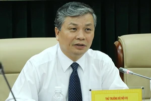 Sẽ báo cáo Thủ tướng vụ PGĐ Sở Ngoại vụ ‘siêu tốc’