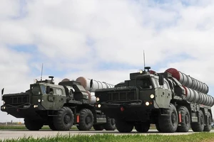 Nga lần đầu tiên hỗ trợ Thổ Nhĩ Kỳ dòng tên lửa S-400