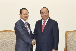 Thủ tướng tiếp đoàn nghiên cứu của Hạ viện Nhật Bản