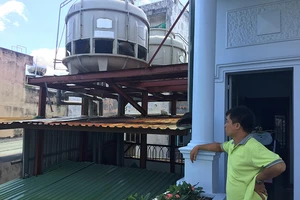 Mất ngủ vì tiếng ồn từ cơ sở sản xuất nước đá