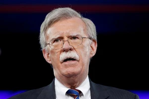 Mỹ thách thức Tòa Hình sự Quốc tế