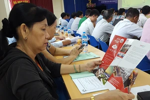 EVNHCMC xây dựng nhiều kênh hỗ trợ khách hàng