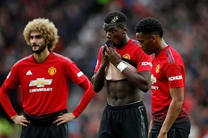 Man. United ỳ ạch vì trông chờ vào Pogba