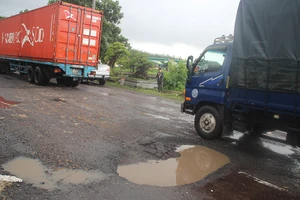 Bộ trưởng Giao thông: Không cho thu phí nếu để đường hỏng!