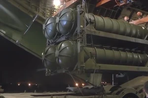 Mỹ đối phó với S-300 của Nga ở Syria