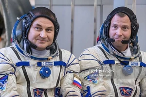 Tàu vũ trụ Soyuz chở phi hành gia Nga-Mỹ gặp sự cố