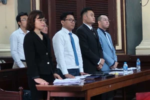 Căng thẳng vụ Vinasun kiện GrabTaxi đòi bồi thường