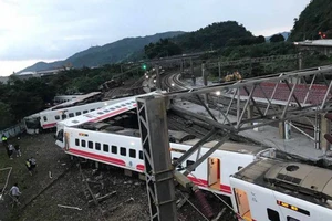 Tai nạn xe lửa ở Đài Loan: Hàng trăm người thương vong