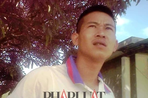  Đầu nậu túc trực mua xăng dầu trên đèo Hải Vân