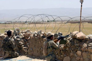 Taliban bất ngờ tấn công miền Tây Afghanistan