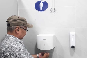 Nhiều bệnh viện ở TP.HCM có nhà vệ sinh sạch