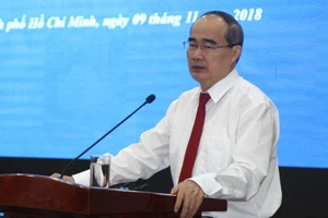 TP.HCM chuẩn bị hơn 3.200 tỉ chi thu nhập tăng thêm cho cán bộ