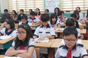 ‘Open house’ - Phụ huynh vào lớp học cùng con