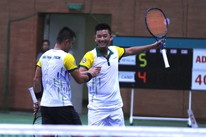 Quần vợt TP.HCM vào bán kết Đại hội TDTT