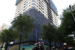 Cựu phó chủ tịch UBND TP.HCM Nguyễn Hữu Tín bị bắt giam