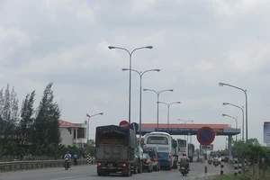 Khó hiểu dùng quỹ đường bộ trợ cấp thôi việc