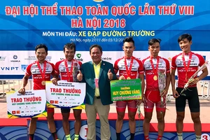 Xe đạp nam TP.HCM ‘gây bão’ giải Đại hội TDTT 2018