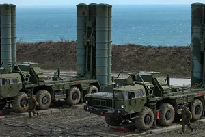 Thổ Nhĩ Kỳ phải chọn Mỹ hoặc Nga trong xung đột S-400