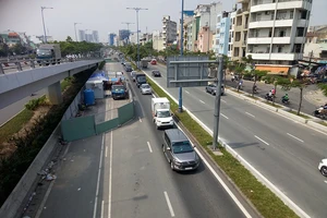 TP.HCM: Cuối năm lại cấp tập đào đường
