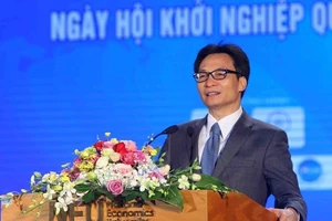 Phó Thủ tướng: Không thể đợi nước khác đến làm giàu cho VN