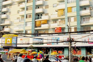 Cấm xây mới chung cư cao tầng ở quận 1, 3?