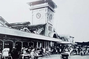 Hơn 200 hình ảnh tái hiện TP.HCM qua 320 năm