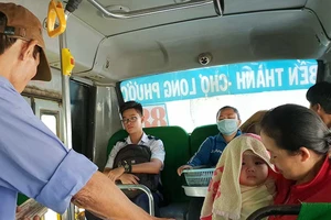 Kiểm soát xe cá nhân để ‘cứu’ xe buýt