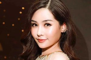 Vụ hoa hậu Ngân Anh khởi kiện: Được gì, mất gì?