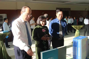 Phải mạnh mẽ đấu tranh trước các quan điểm sai trái