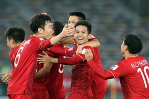 Đẳng cấp tuyển Việt Nam và đòn quyết định của ông lớn