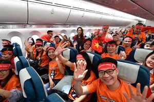 Nhộn nhịp mở tour tiếp lửa cho đội tuyển