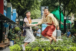 Kịch, phim mùa Tết có gì hay?