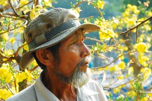 Thương người đem mùa xuân về