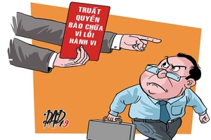 Pháp đình kỳ cục chuyện