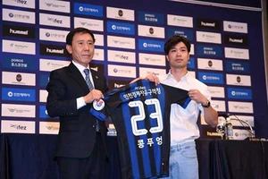 Vì sao Công Phượng bỏ Thai-League để sang Incheon?