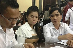 Bất ngờ tại phiên xử vụ vợ chồng Trung Nguyên