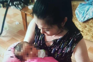 Nữ chủ tịch phường bị dân đòi lại con nuôi