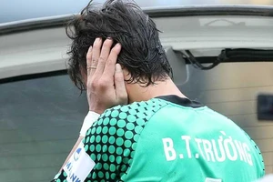 ‘Nội soi’ thủ môn Tấn Trường