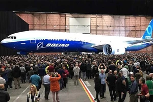 Boeing và câu chuyện tiền bạc trong chính trị