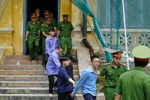 Cựu CSGT và côn đồ cùng bị 12 năm tù