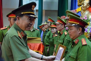 Bộ trưởng Tô Lâm: 'Có tín hiệu là hàng tấn ma túy sẽ tuồn vào'