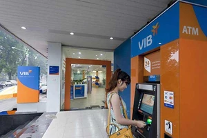 Ngân hàng tung dịch vụ ATM 0 đồng