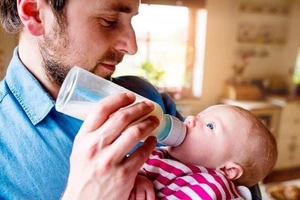 Cách làm hồ sơ hưởng thai sản cho lao động nam