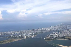 Dân choáng váng vì ‘nợ khủng’ tiền đất